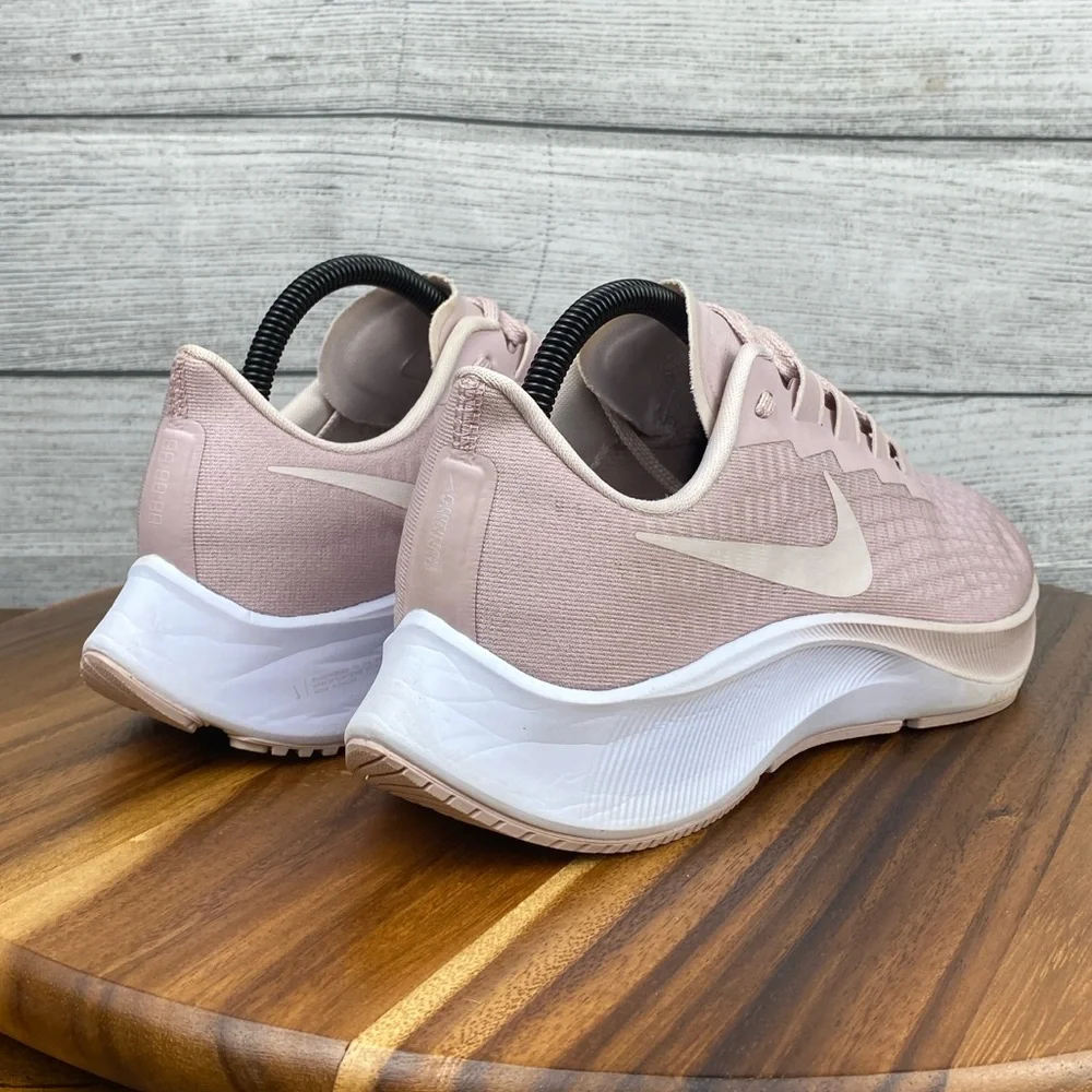 Nike Air Zoom Pegasus 37 Champagne Pink Running Shoe BQ9647-601 Women’s Size 10